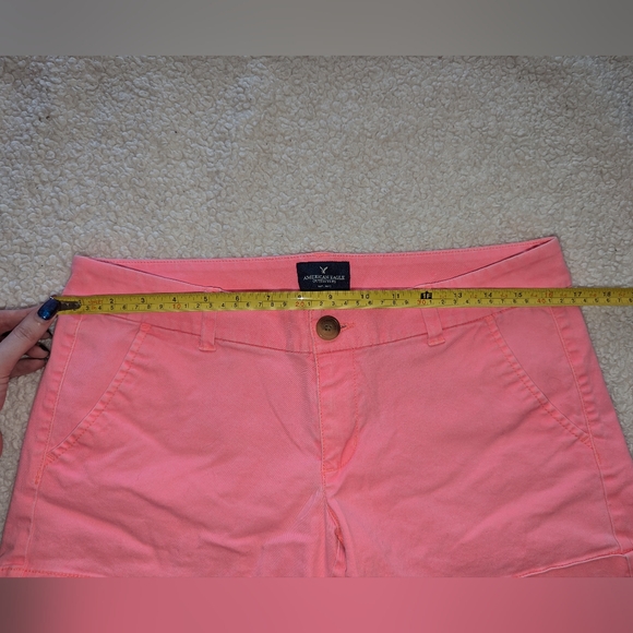 American Eagle midi shorts - size 8 - cuffed hem - highlighter pink - vibrant - Picture 6 of 9